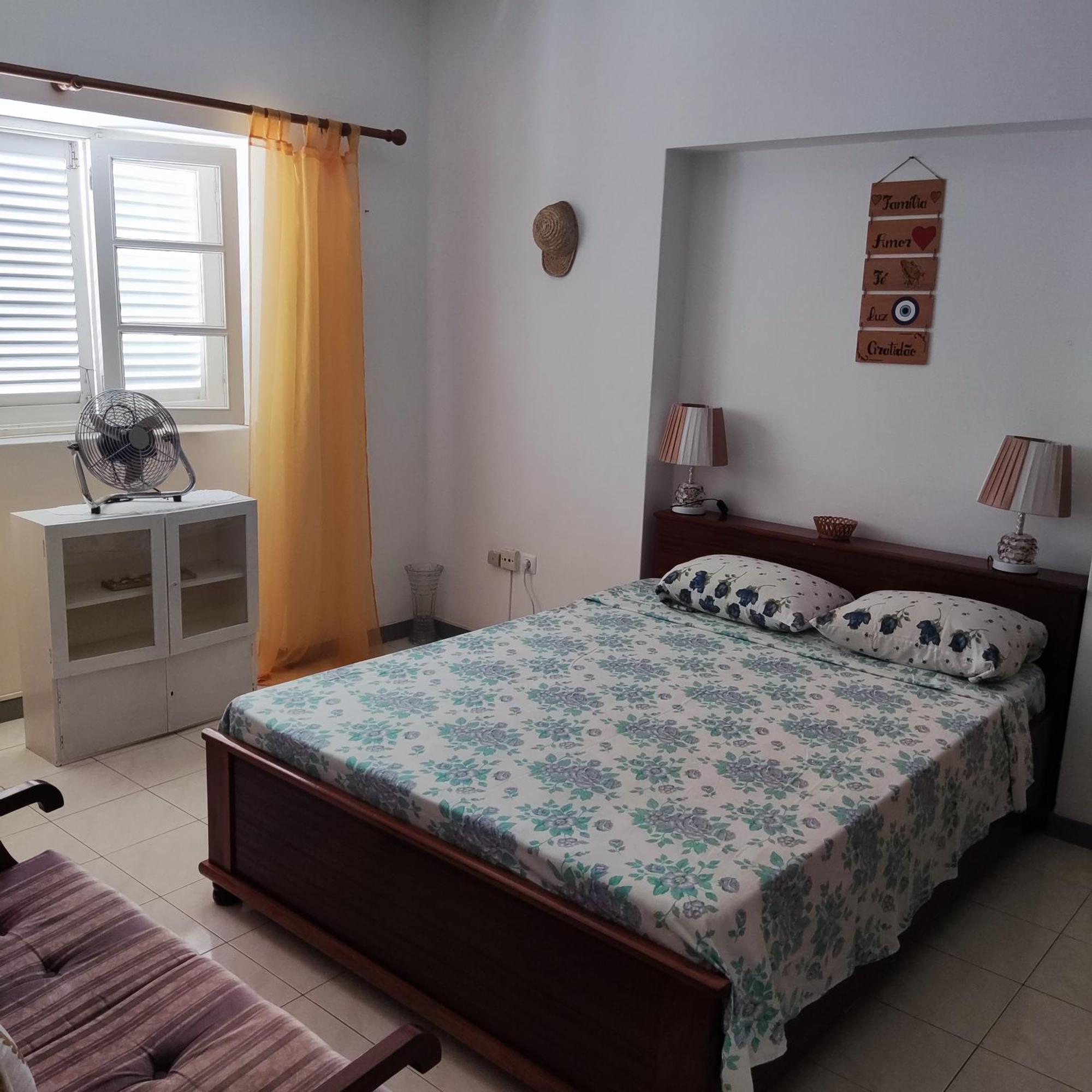 Chez Fred Bed & Breakfast Mindelo Luaran gambar
